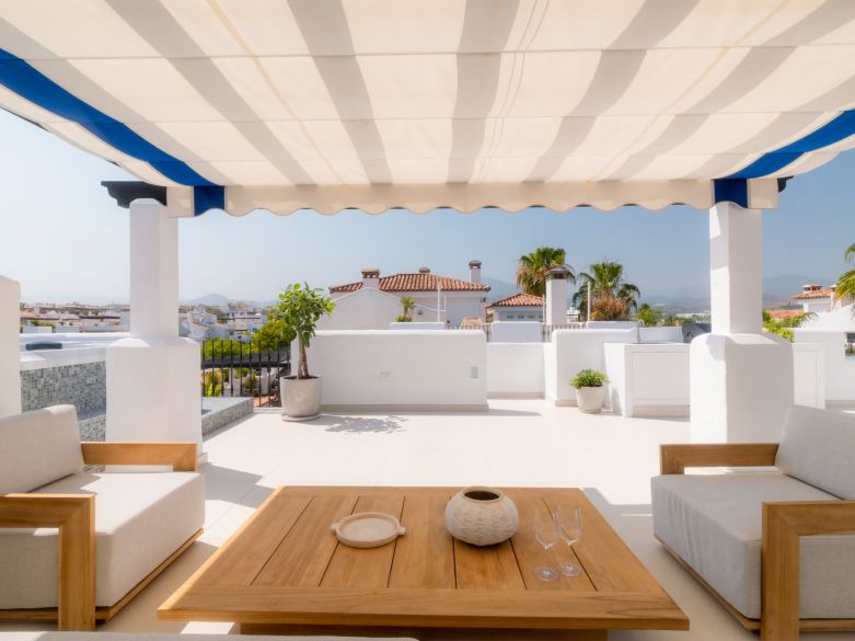 Walk to Everything – Stylish Beachside Duplex Penthouse in San Pedro Playa