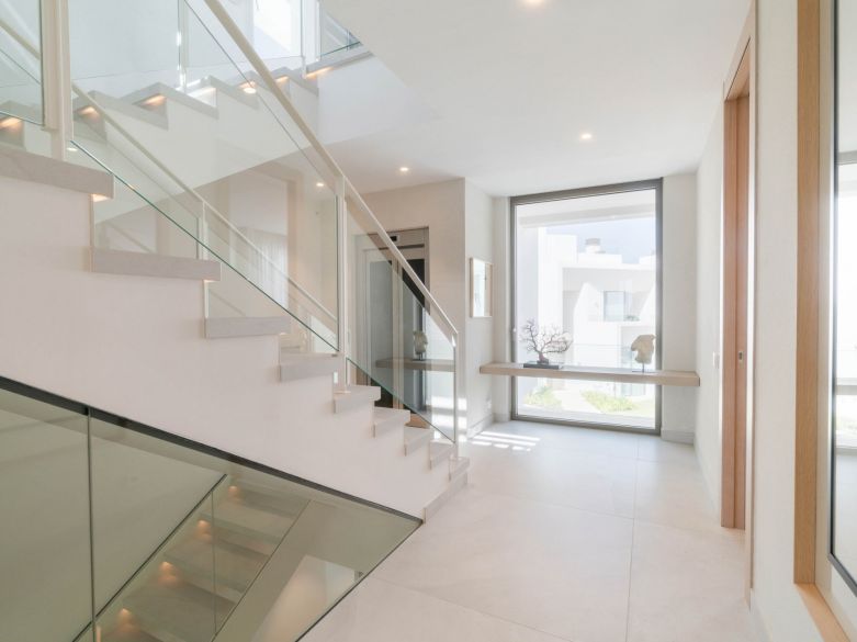 Villa de lujo llave en mano en el corazón de Nueva Andalucía