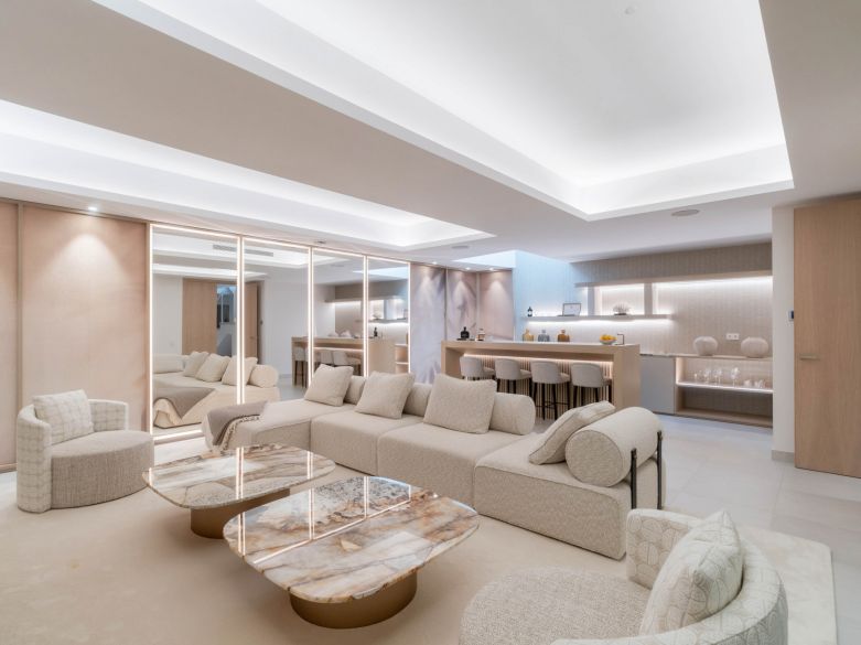 Villa de lujo llave en mano en el corazón de Nueva Andalucía