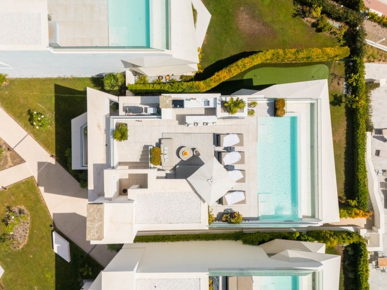 Villa de lujo llave en mano en el corazón de Nueva Andalucía