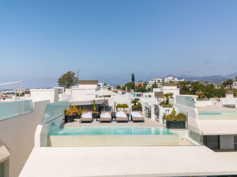 Villa de lujo llave en mano en el corazón de Nueva Andalucía