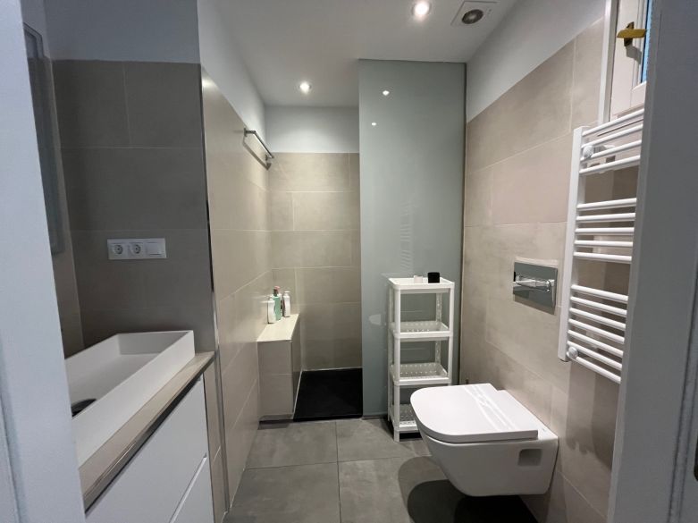 Apartamento de 3 dormitorios con vistas al mar