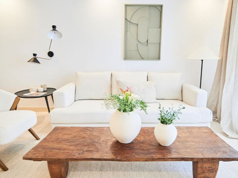 Unlived. Refurbished. Exceptional – Aloha’s Best Kept Secret