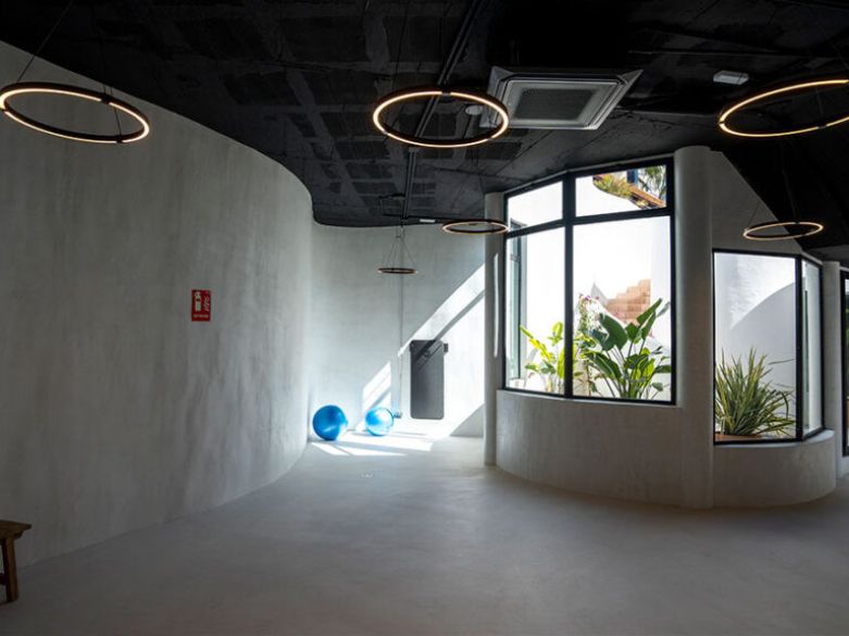 Unlived. Refurbished. Exceptional – Aloha’s Best Kept Secret