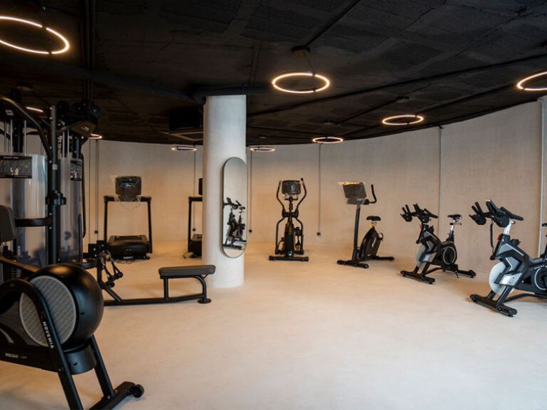 Unlived. Refurbished. Exceptional – Aloha’s Best Kept Secret