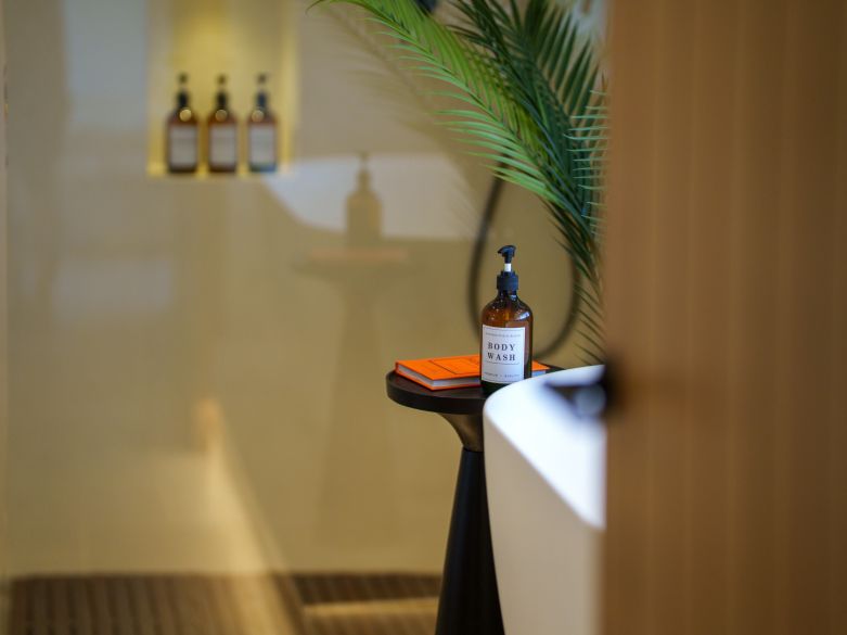 Excepcional villa a pasos de Puerto Banús y de campos de golf de clase mundial