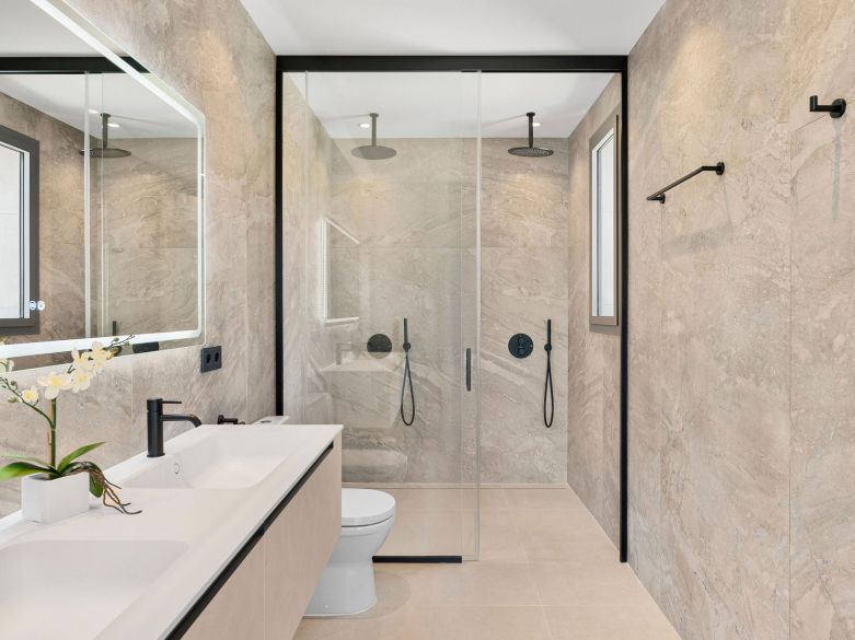 Lujo Mediterráneo Moderno en La Cerquilla, Nueva Andalucía