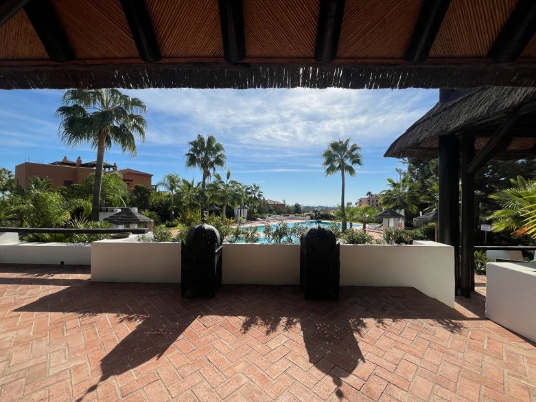 Apartamento de 2 dormitorios en Atalaya.