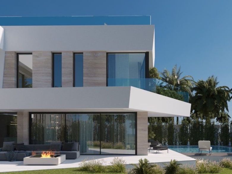 ¡Villas a estrenar en la parte baja de Calahonda - camine a todas partes!