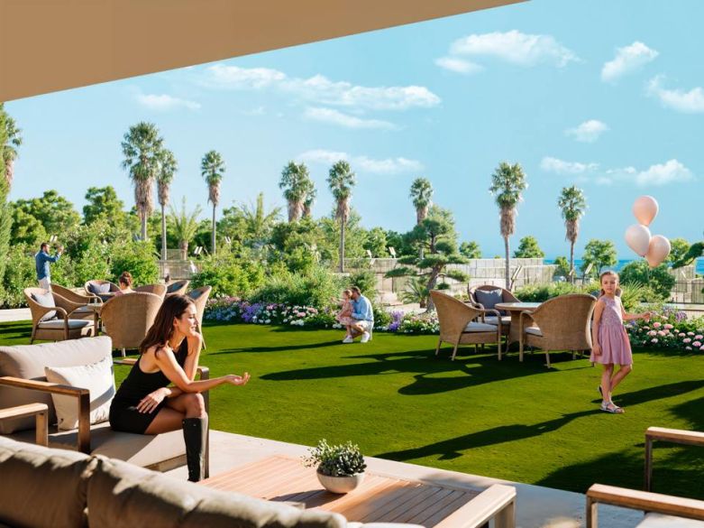 Exclusivos apartamentos con vistas al mar en la prestigiosa Nueva Milla de Oro de Estepona