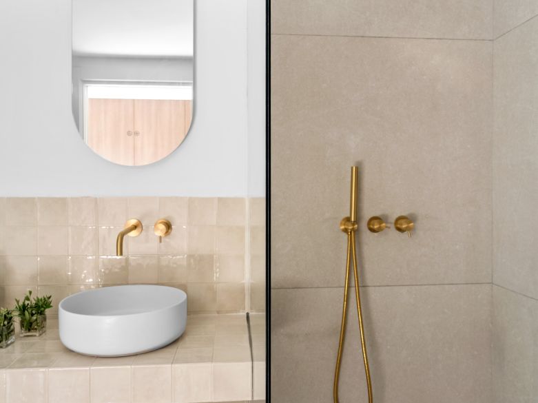 Elegante adosado con piscina privada en Nueva Andalucía