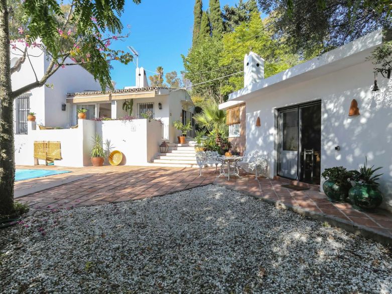Charming older Andalusian house in El Padron – Estepona