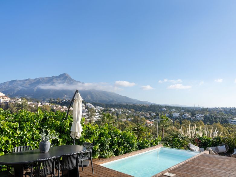 Élégant Golf Valley Appartement avec piscine privée à Nueva Andalucía